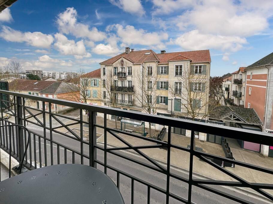 Le Delta Bailly - Appartement Pour 4 Personnes Disneyland Paris Exterior foto